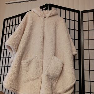 Warm & Cozy Cream Sherpa Poncho